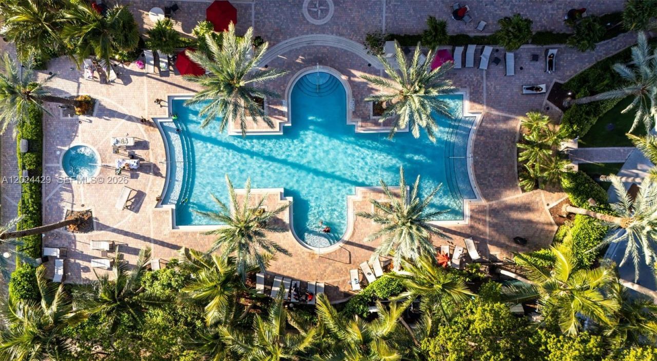 17145 N Bay Rd , Unit 4204, Sunny Isles Beach, FL 33160 Photo