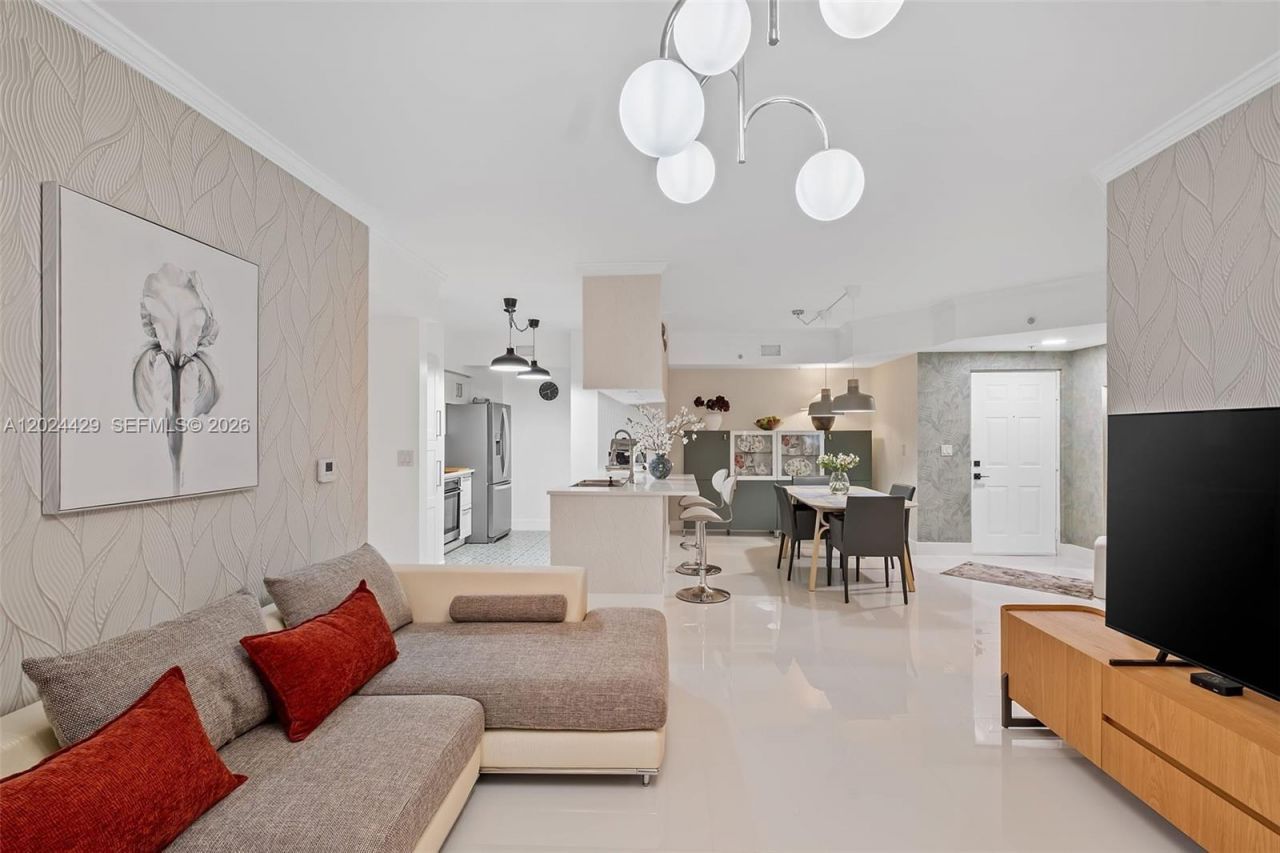 17145 N Bay Rd , Unit 4204, Sunny Isles Beach, FL 33160 Photo
