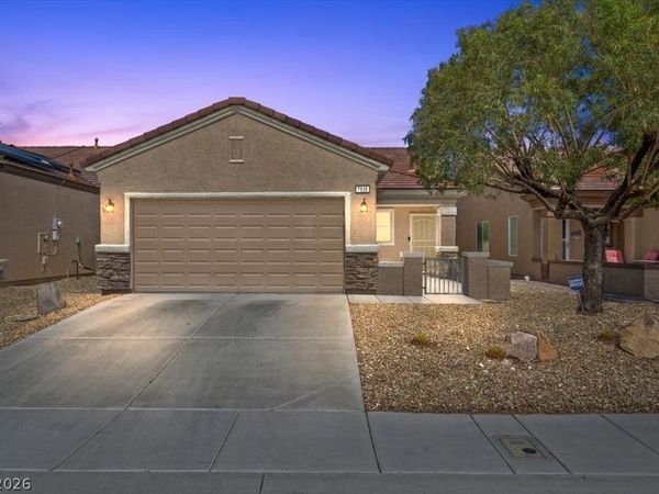 7936 Fantail Drive, North Las Vegas, NV 89084