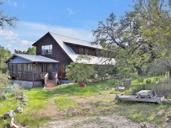 500 Owl Hollow RD, San Marcos, TX 78666