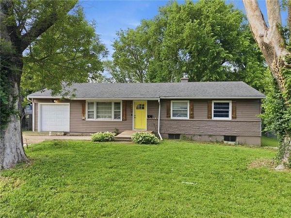 8850 E 53rd Terrace, Raytown, MO 64133