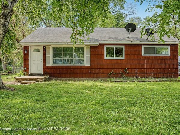 2019 Ferrol Street, Lansing, MI 48910