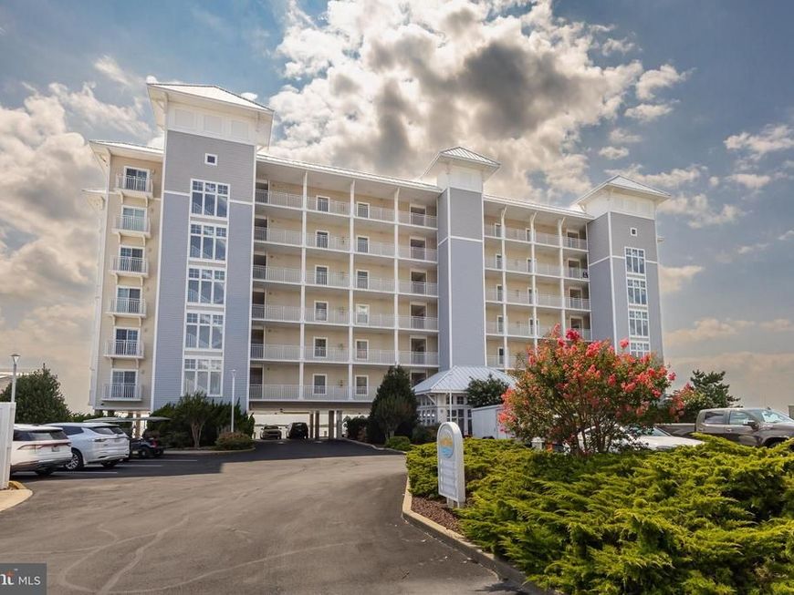 103 Williams Street, Unit 416, Crisfield, MD 21817 Main Photo