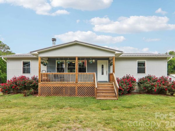 527 Trammell Avenue , Canton, NC 28716