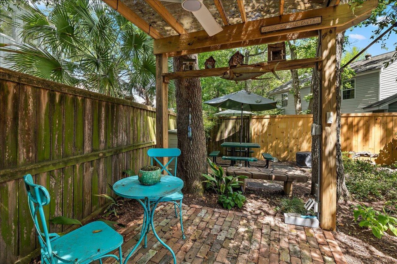 1382 Cassidy Court Photo 24