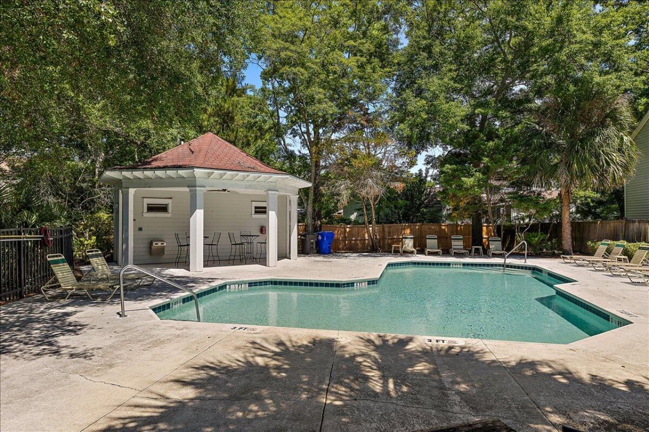 1382 Cassidy Court Photo 28
