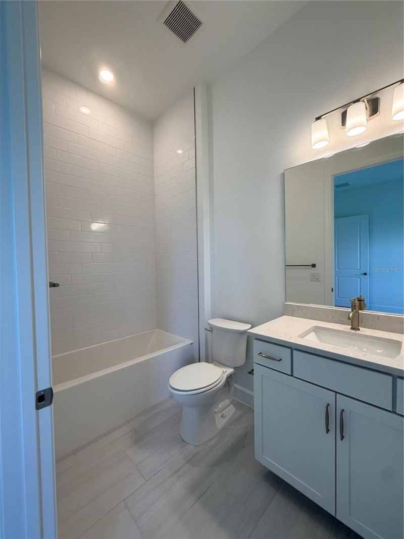 5031 Golden Shore Court, Lakewood Ranch, FL 34211 Photo
