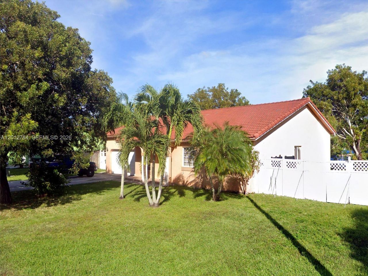 22301 SW 127th Pl, Miami, FL 33170 Main Photo