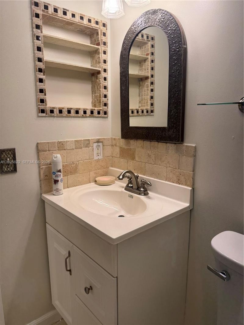 5080 SW 64th Ave, Unit 104, Davie, FL 33314 Photo