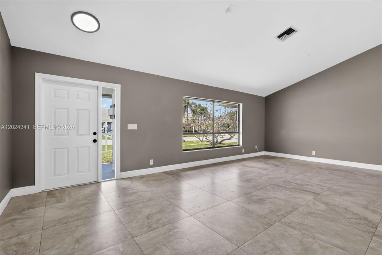 9654 Sun Pointe Drive , Boynton Beach, FL 33437 Photo