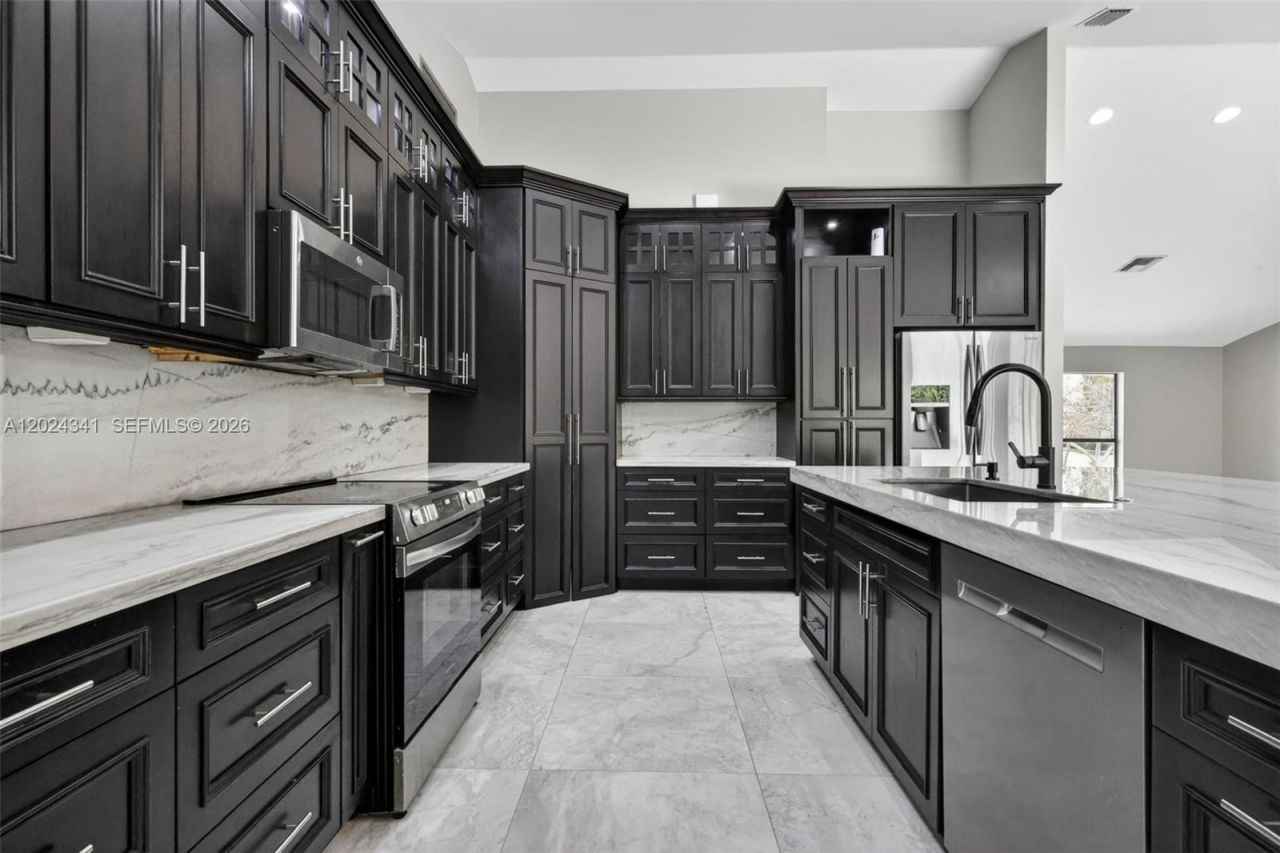 9654 Sun Pointe Drive , Boynton Beach, FL 33437 Photo