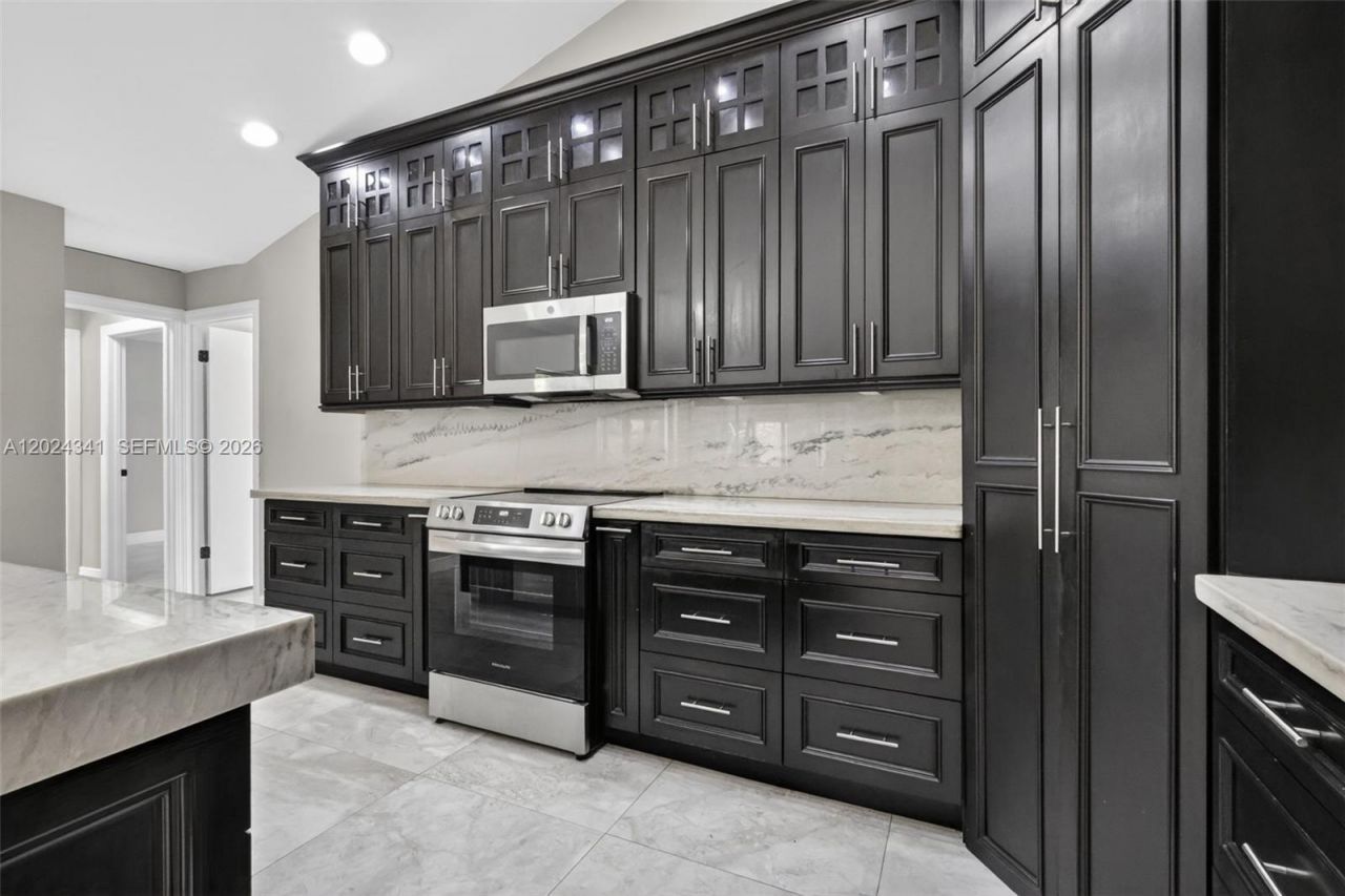 9654 Sun Pointe Drive , Boynton Beach, FL 33437 Photo