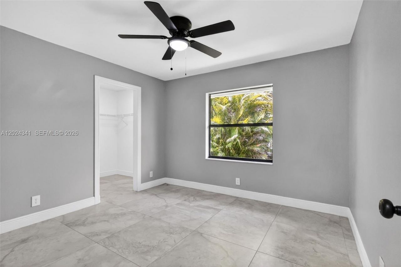 9654 Sun Pointe Drive , Boynton Beach, FL 33437 Photo