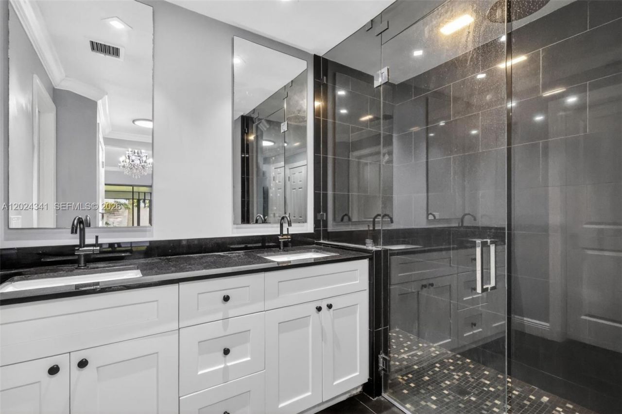 9654 Sun Pointe Drive , Boynton Beach, FL 33437 Photo