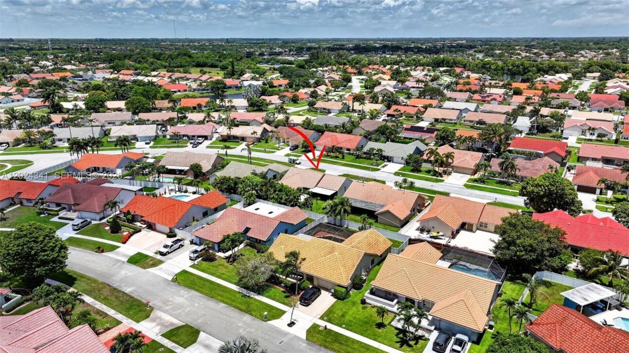 9654 Sun Pointe Drive , Boynton Beach, FL 33437 Photo