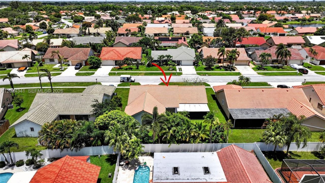 9654 Sun Pointe Drive , Boynton Beach, FL 33437 Photo