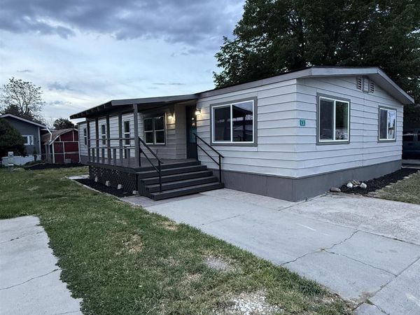 424 W Cherry Ln, Unit 53, Meridian, ID 83642