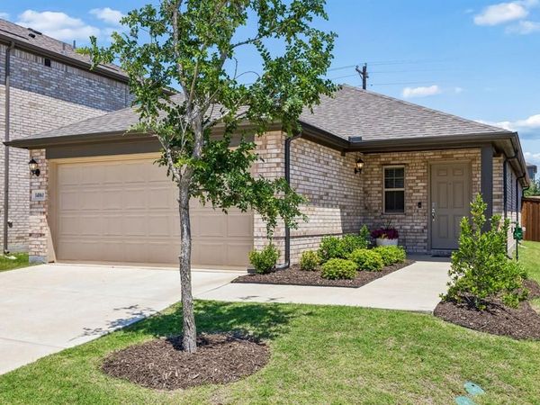 14061 Earlham Street, Pilot Point, TX 76258