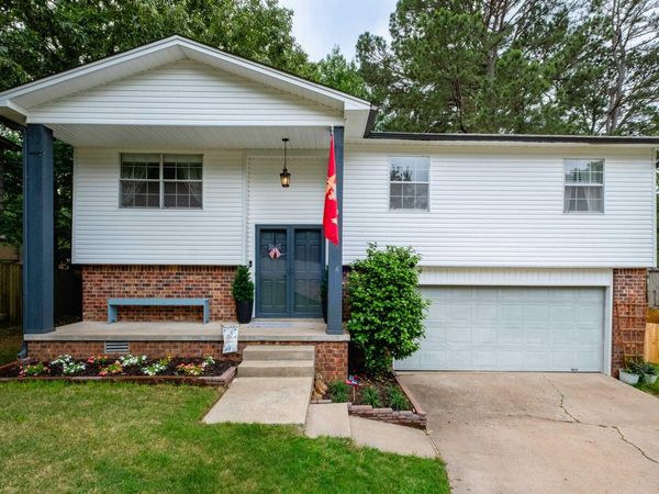 10 Cherrywood Ct , Little Rock, AR 72211