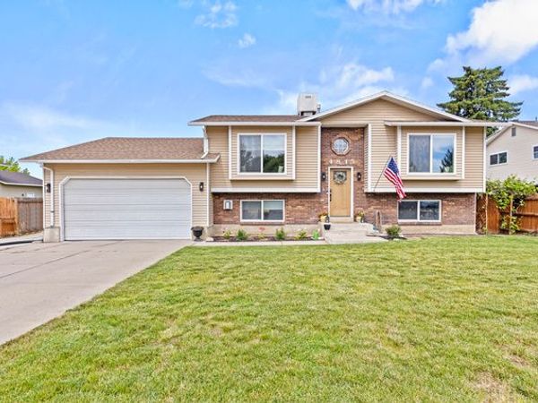 4815 S 3350 W, Roy, UT 84067