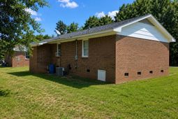 98 Golf Course Road photo 4