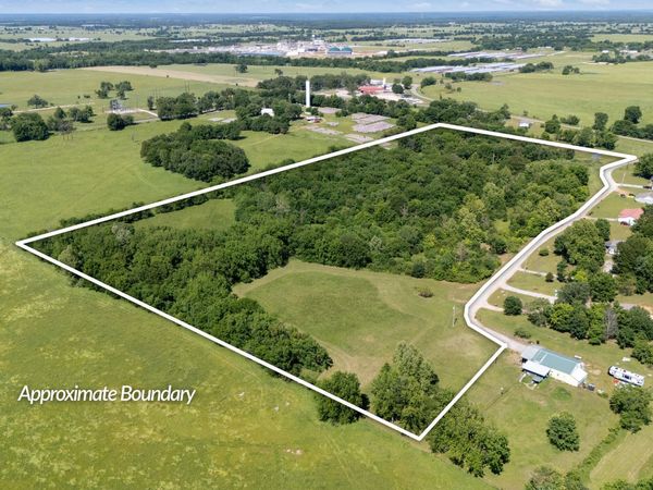 000 Honey Lake Acres , Southwest City, MO 64863