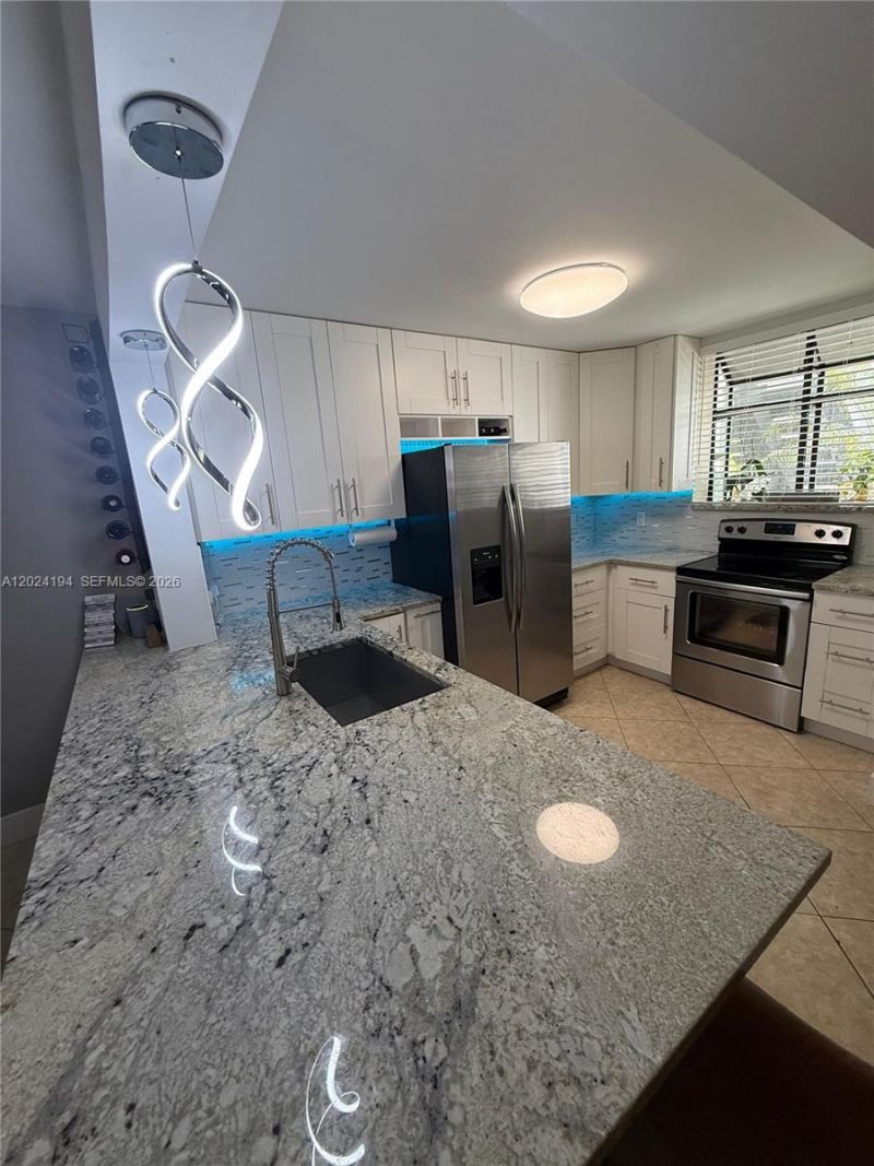 1244 S Military Trl, Unit 711, Deerfield Beach, FL 33442 Photo