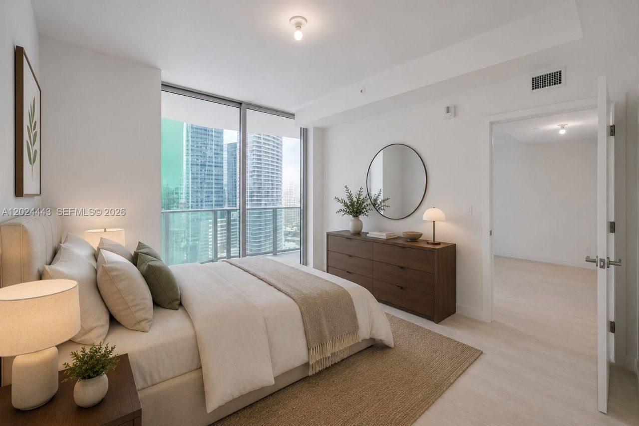 77 SE 5th St, Unit 2305, Miami, FL 33131 Photo