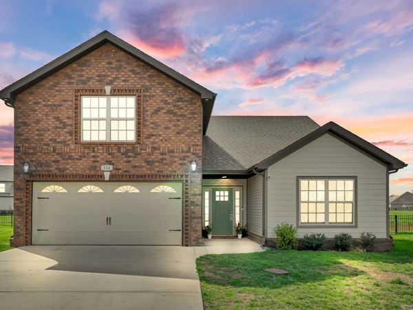 516 Castle Pinckney Ln , Clarksville, TN 37042