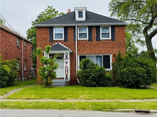 14702 Milverton Road , Cleveland, OH 44120