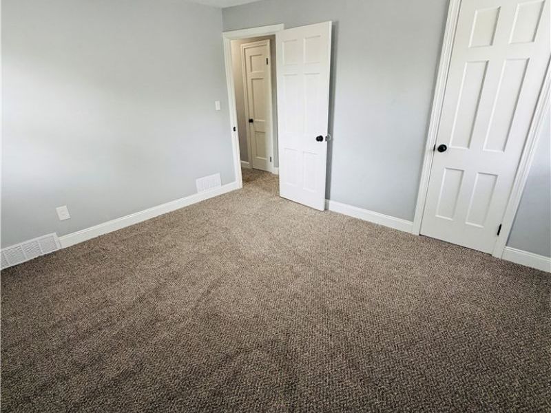 14702 Milverton Road, Cleveland, OH 44120 Photo 24
