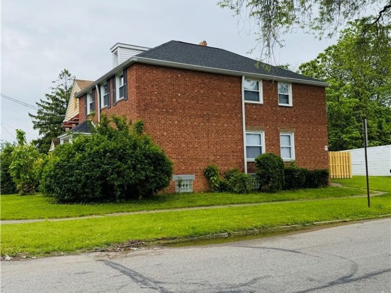 14702 Milverton Road, Cleveland, OH 44120 Photo 3