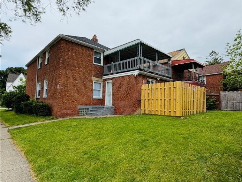 14702 Milverton Road, Cleveland, OH 44120 Photo 4