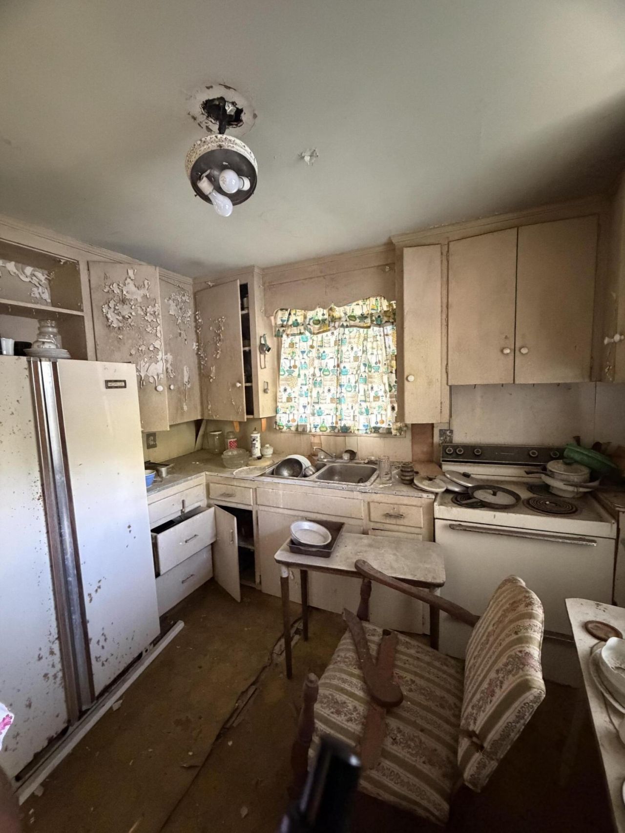717 Tahoe Street Photo 5