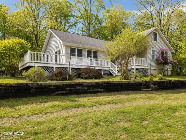 611 Plank Road , Beach Lake, PA 18405