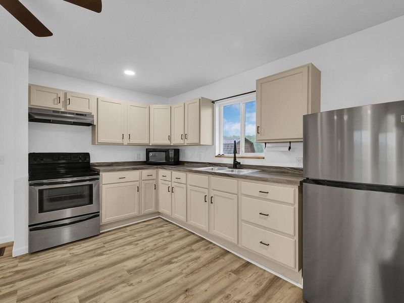 8885 Water Street , Orient, OH 43146 Photo 3