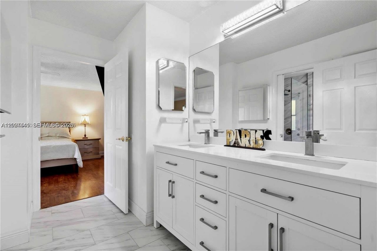 2900 NW 25th Way, Boca Raton, FL 33434 Photo