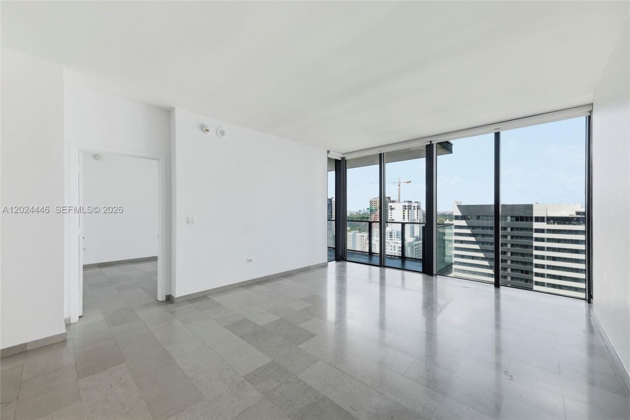 88 SW 7th St , Unit 2008, Miami, FL 33130 Photo