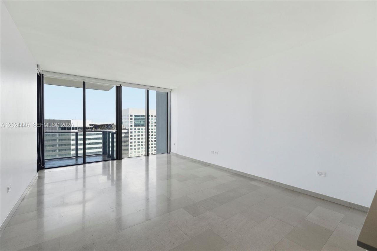 88 SW 7th St , Unit 2008, Miami, FL 33130 Photo