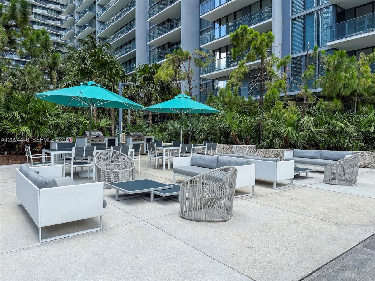 88 SW 7th St , Unit 2008, Miami, FL 33130 Photo