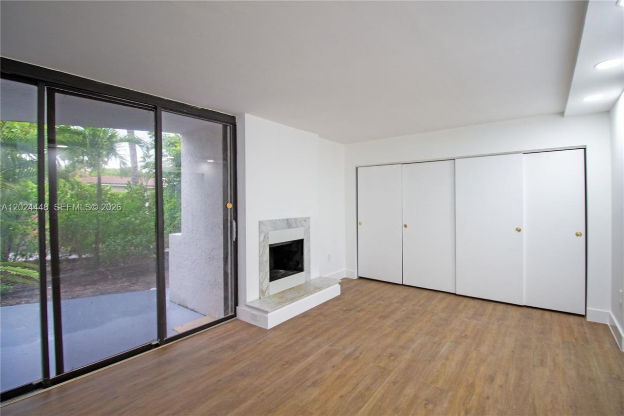 1222 Hillsboro Mile, Unit 15, Hillsboro Beach, FL 33062 Photo