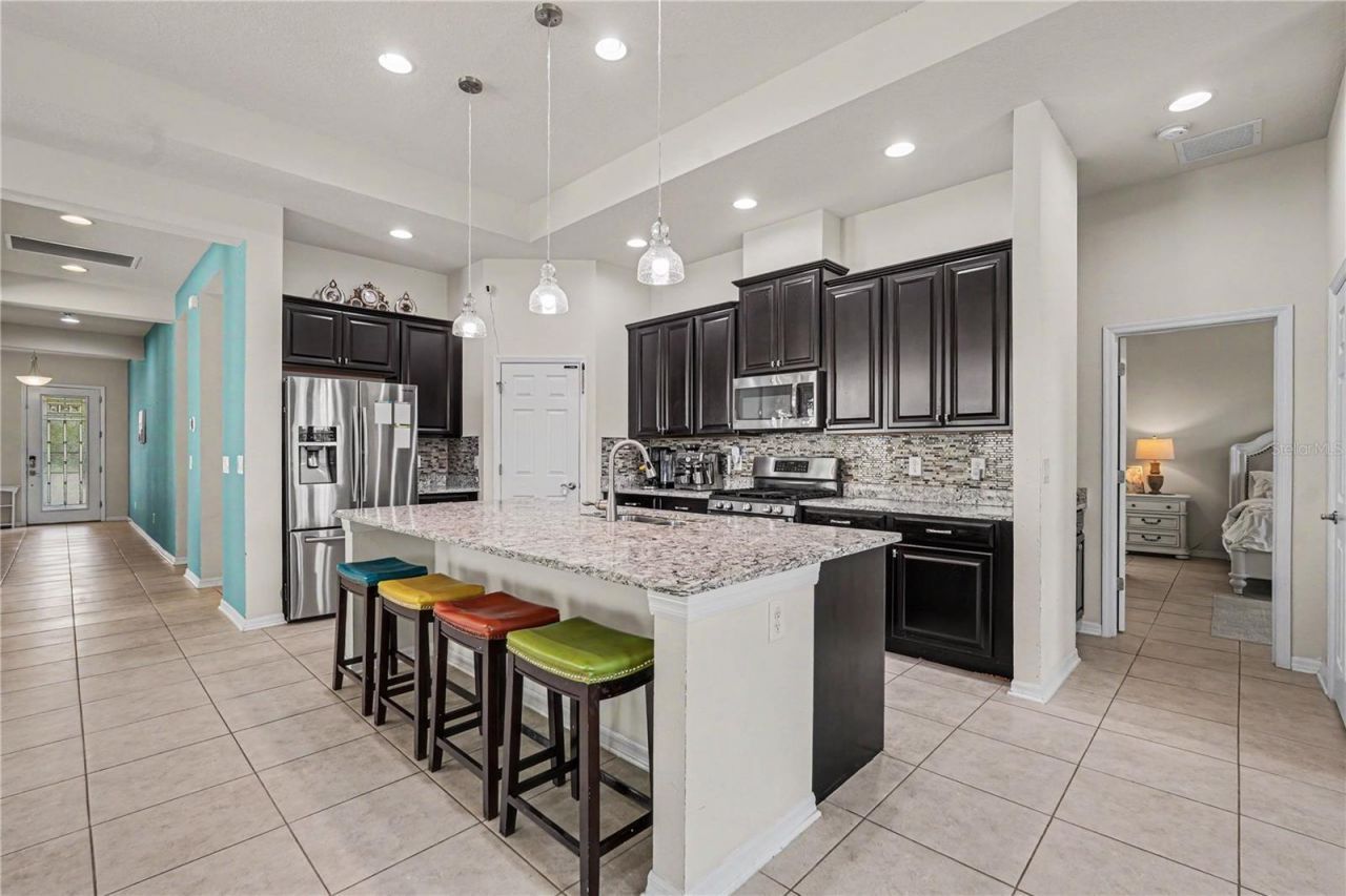 204 Shell Creek Court , Apollo Beach, FL 33572 Photo