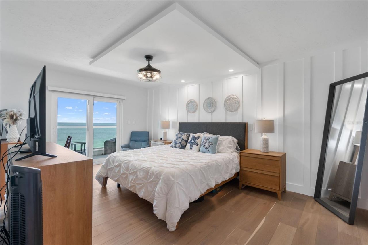 1050 Longboat Club Road, Unit 901, Longboat Key, FL 34228 Photo