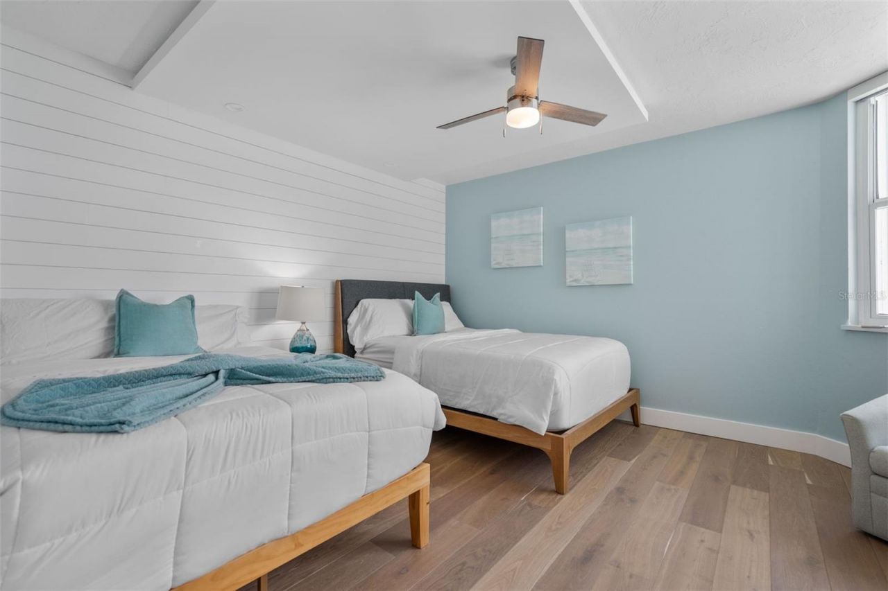 1050 Longboat Club Road, Unit 901, Longboat Key, FL 34228 Photo
