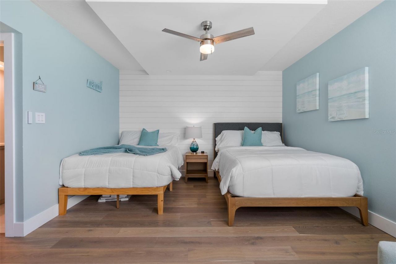 1050 Longboat Club Road, Unit 901, Longboat Key, FL 34228 Photo