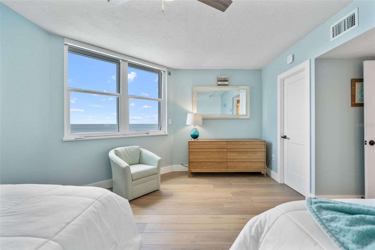 1050 Longboat Club Road, Unit 901, Longboat Key, FL 34228 Photo