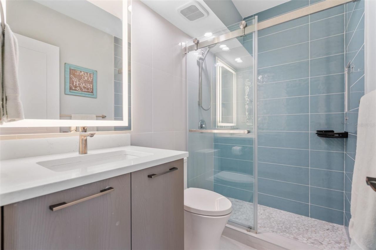 1050 Longboat Club Road, Unit 901, Longboat Key, FL 34228 Photo