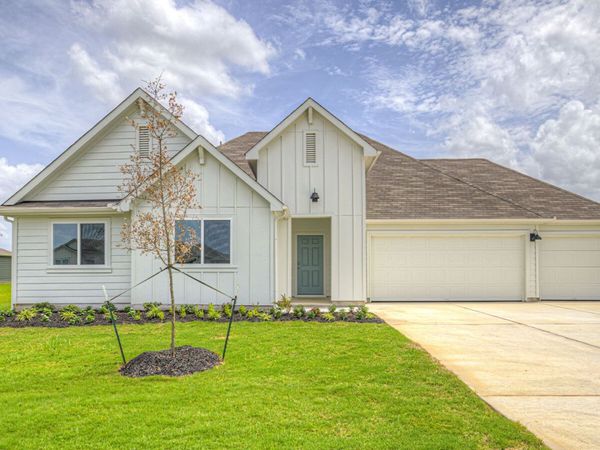 409 KOLBO CROSSING COVE, Lockhart, TX 78644