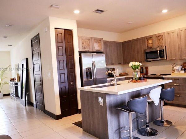 16012 NW 91st Ct , Miami Lakes, FL 33018