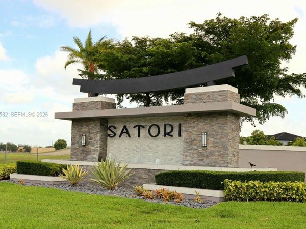 16012 NW 91st Ct, Miami Lakes, FL 33018